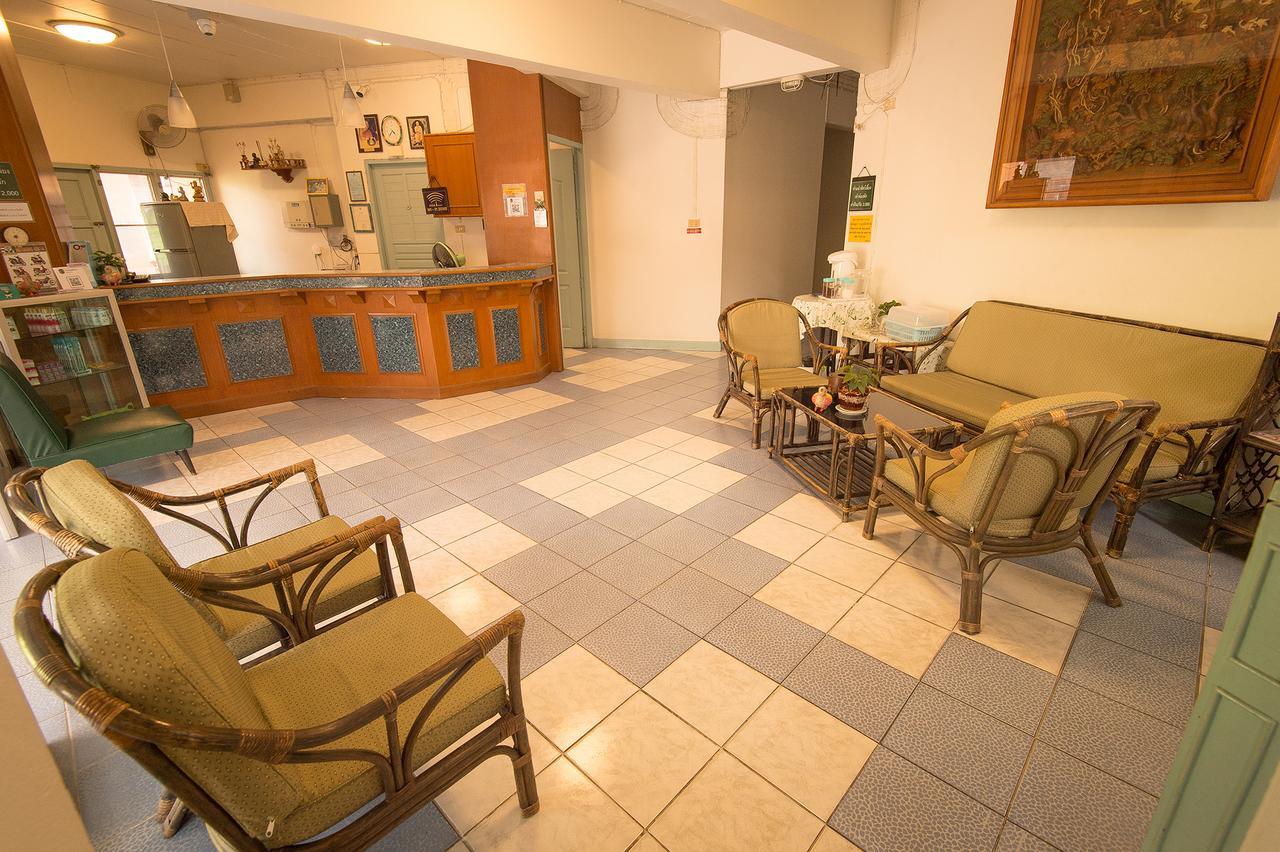 Baan Silp Hotel Чианг Рай Екстериор снимка